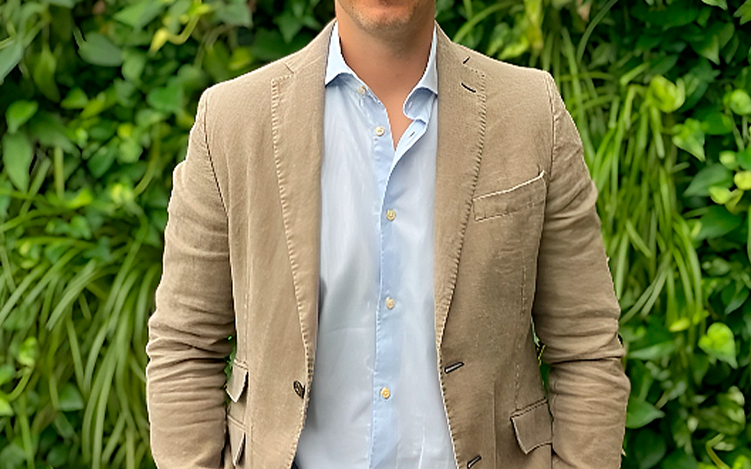 Alberto Lara Construcía