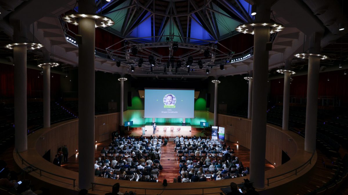 Luis Sanz CEO Grupo Construcía